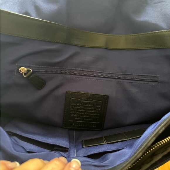 Coach Voyageur Unisex Messenger/Laptop Bsg - Picture 3 of 6